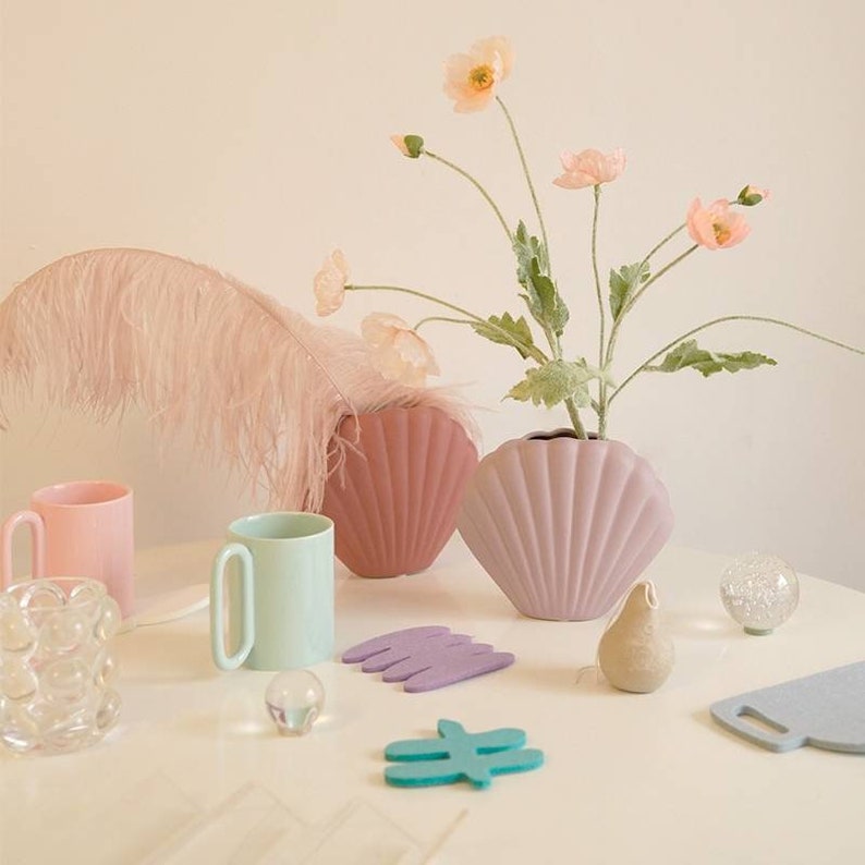 Ceramic Shell Vase