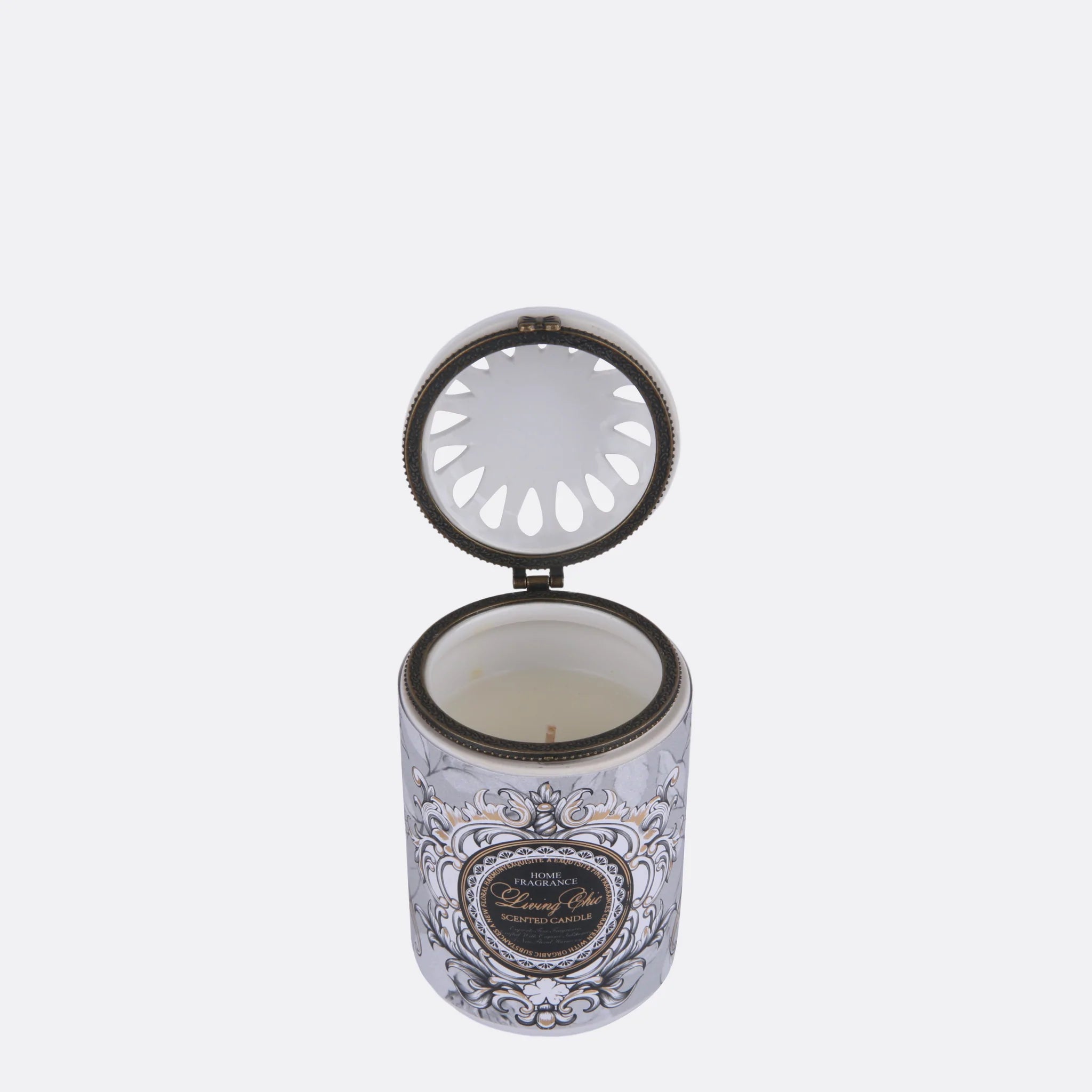 Fragrant Candle with Metallic Lid