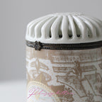 Fragrant Candle with Metallic Lid